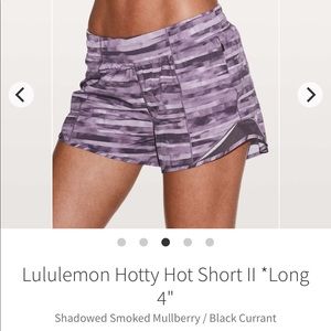 Lululemon Hotty Hot shorts II - Mulberry